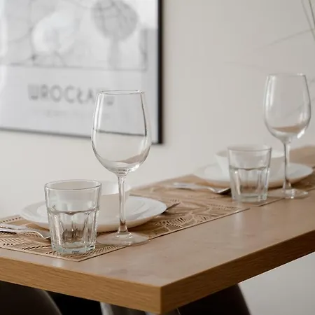 Lux With Parking, Ac & Balcony On Kepa Mieszczanska By Renters Prestige Appartement